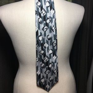 Men's Necktie by Tweed London Grey Silver Black Geometric Shapes